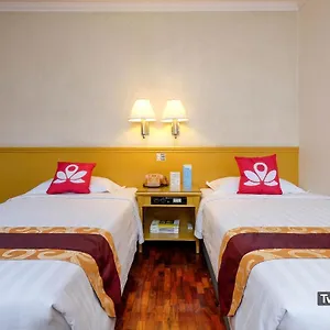 https://zen-rooms-aloha-manila-bay.angeleshotels.net